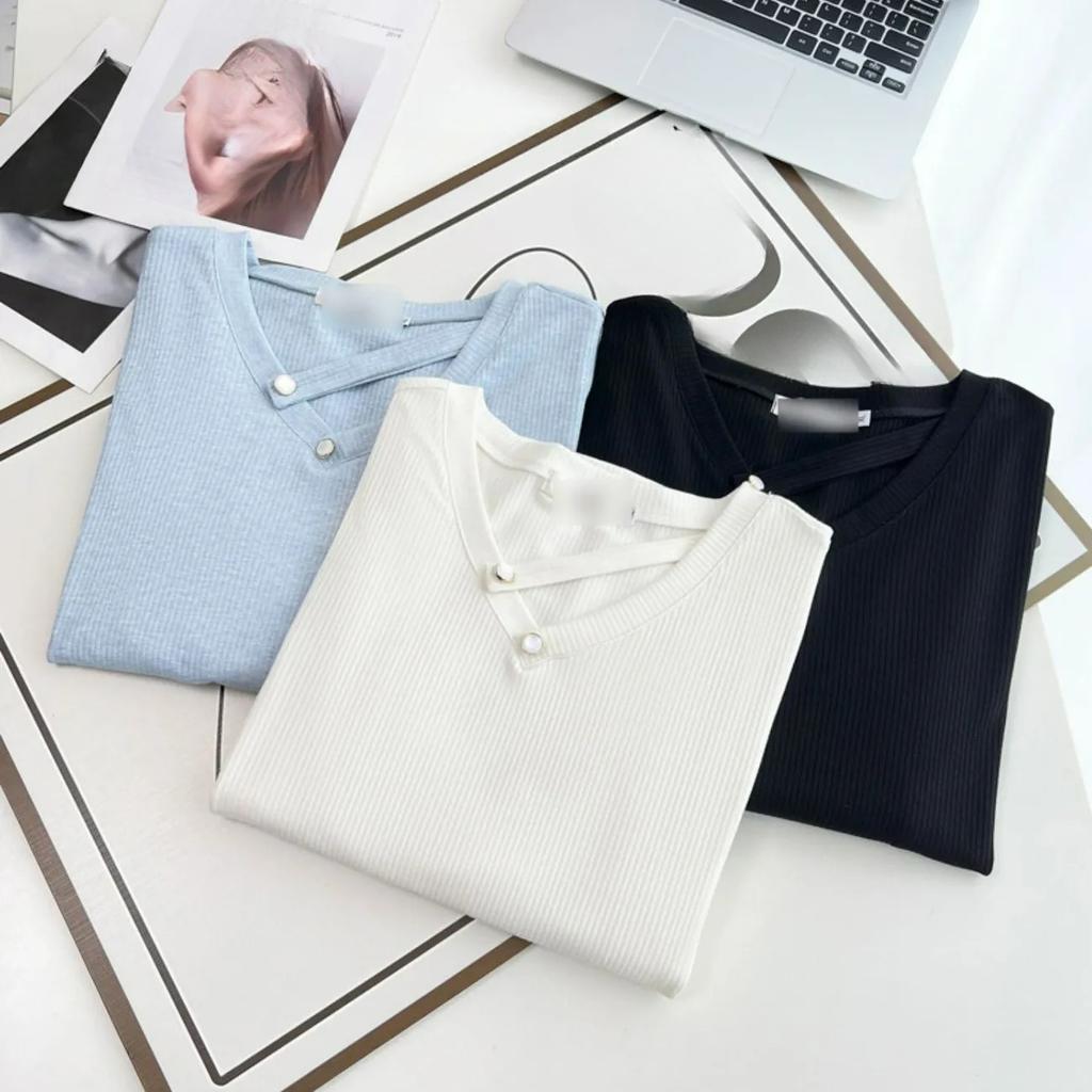 Plus Size Women's Fashion V-neck Shoulder Long-sleeved T-shirt with Bottoming Shirt In Autumn