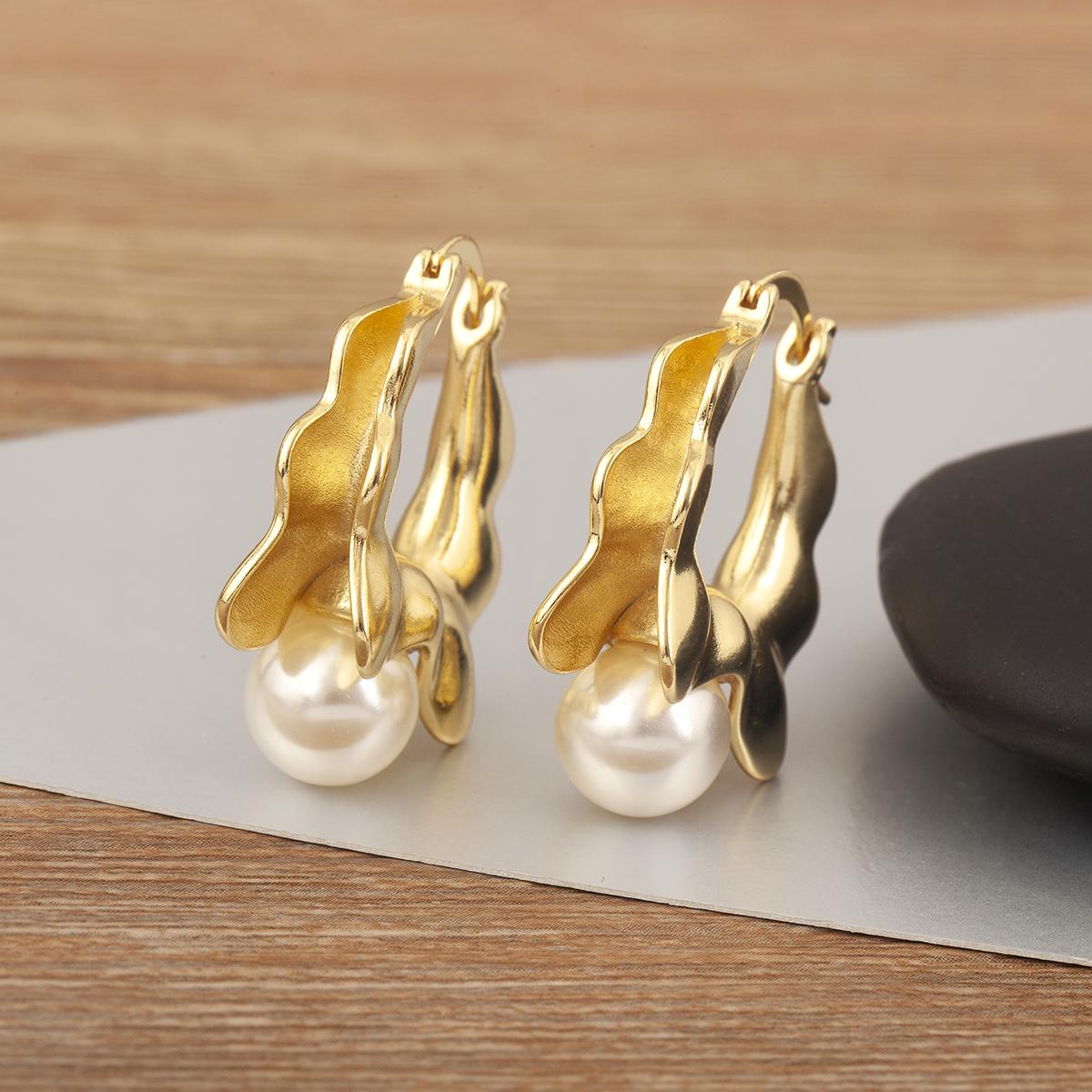 

Nidin Light Luxury Trendy Flower/Round Shape Pearl Stud Earrings For Women Female 3 Styles Choice Chic Ear Jewelry Birthday Gift