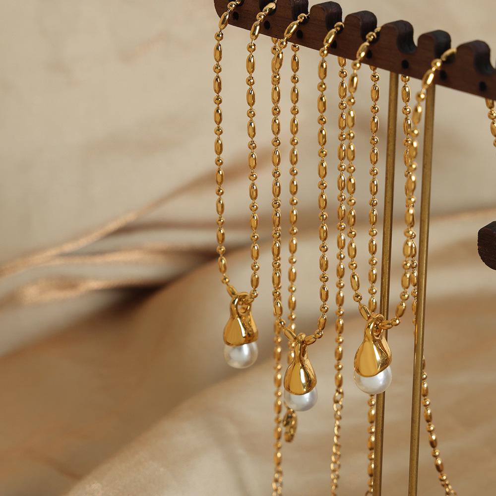

French Luxury Miyuki Seed Bead Necklace with 18k Gold Titanium Shell Pearl Pendant