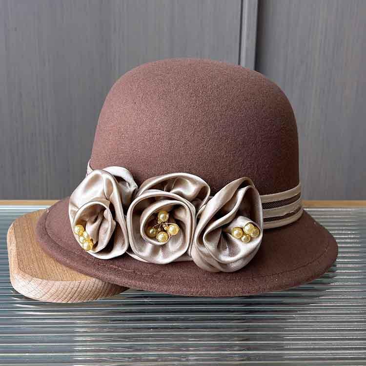 European And American Xiaoxiangfeng Satin Flower Fashion Hat, Small Edge Autumn And Winter Dome Thermal Basin Hat, Women'S Wool Woolen Top Hat