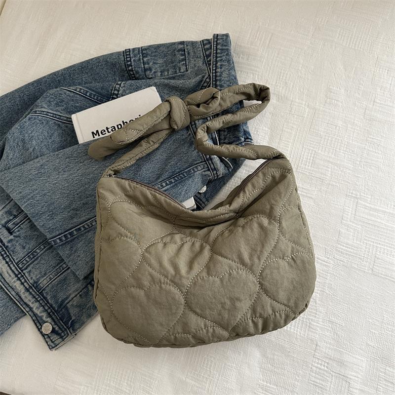 Rhombus embroidery thread cotton clothing bag 2025 autumn and winter new tote bag casual shoulder bag large capacity messenger bag