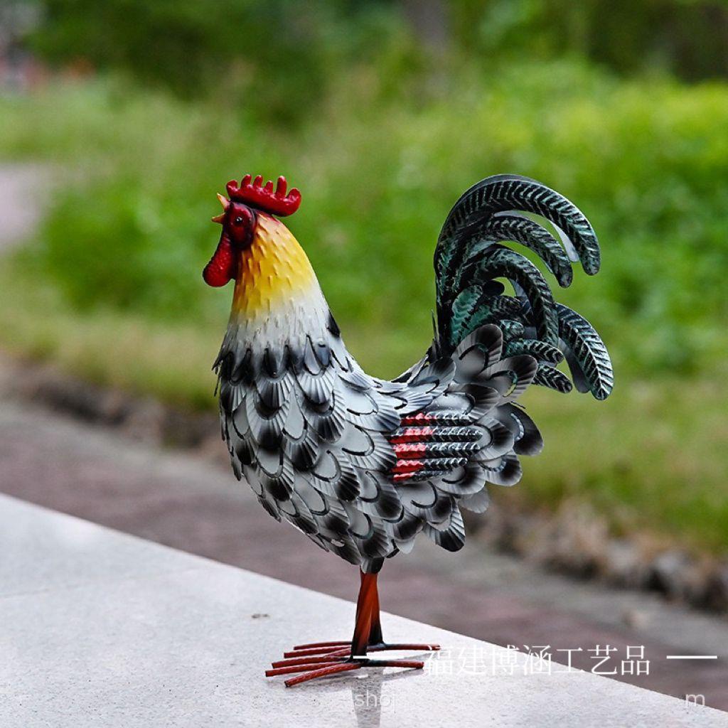 Metal Rooster Statues Outdoor Garden Decor & Chicken Ornaments for Backyard Patio & Lawn Figurines Lawn Ornaments