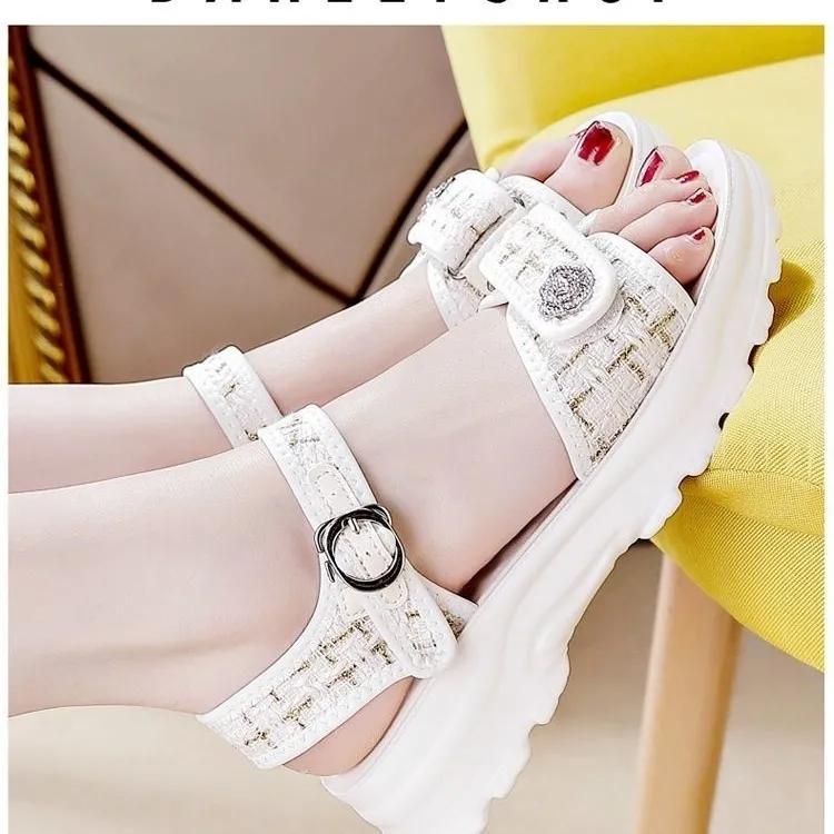 Women's Summer Casual Beach Sandals Youth Round Head Comfortable Breathable Non-slip Sandals