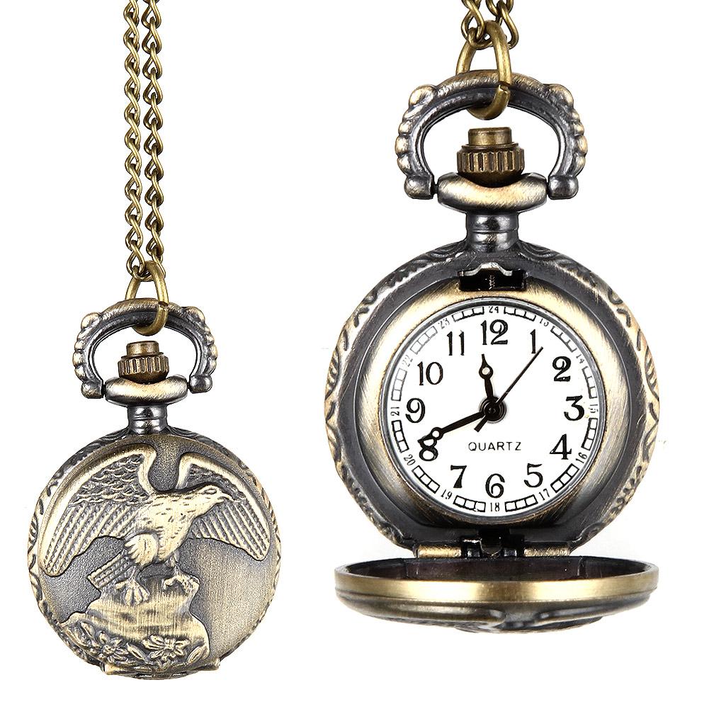 Retro Fashion Pocket Watch For Men Women Bronze Quartz Pocket Watch Alloy Hollow Gear Carved Case With Chain