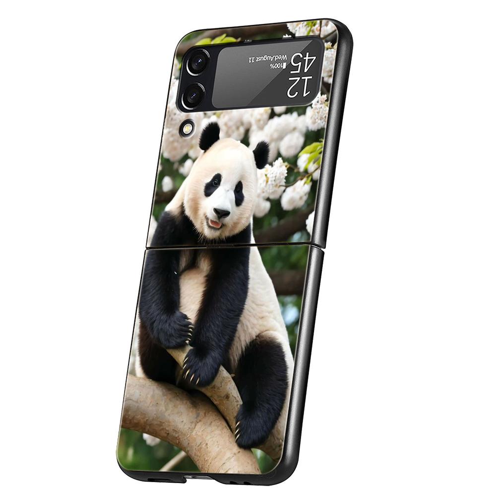 Panda Phone Case For Samsung Galaxy Z Flip 3 4 5 6 7 Hard Black Folding PC For Samsung Z Flip3 Flip4 Flip5 Cover