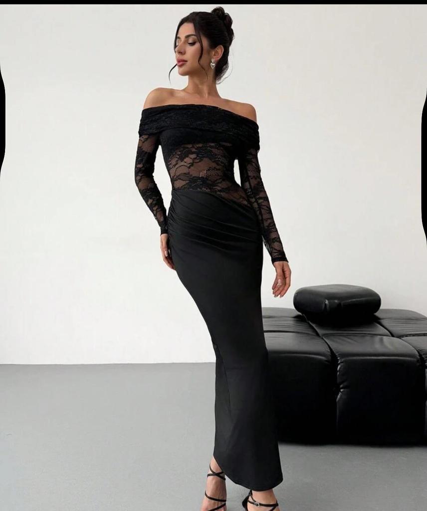 European & American Off-Shoulder Lace Long-Sleeve Dress - Sexy, High-End, Hip-Hugging Summer Style