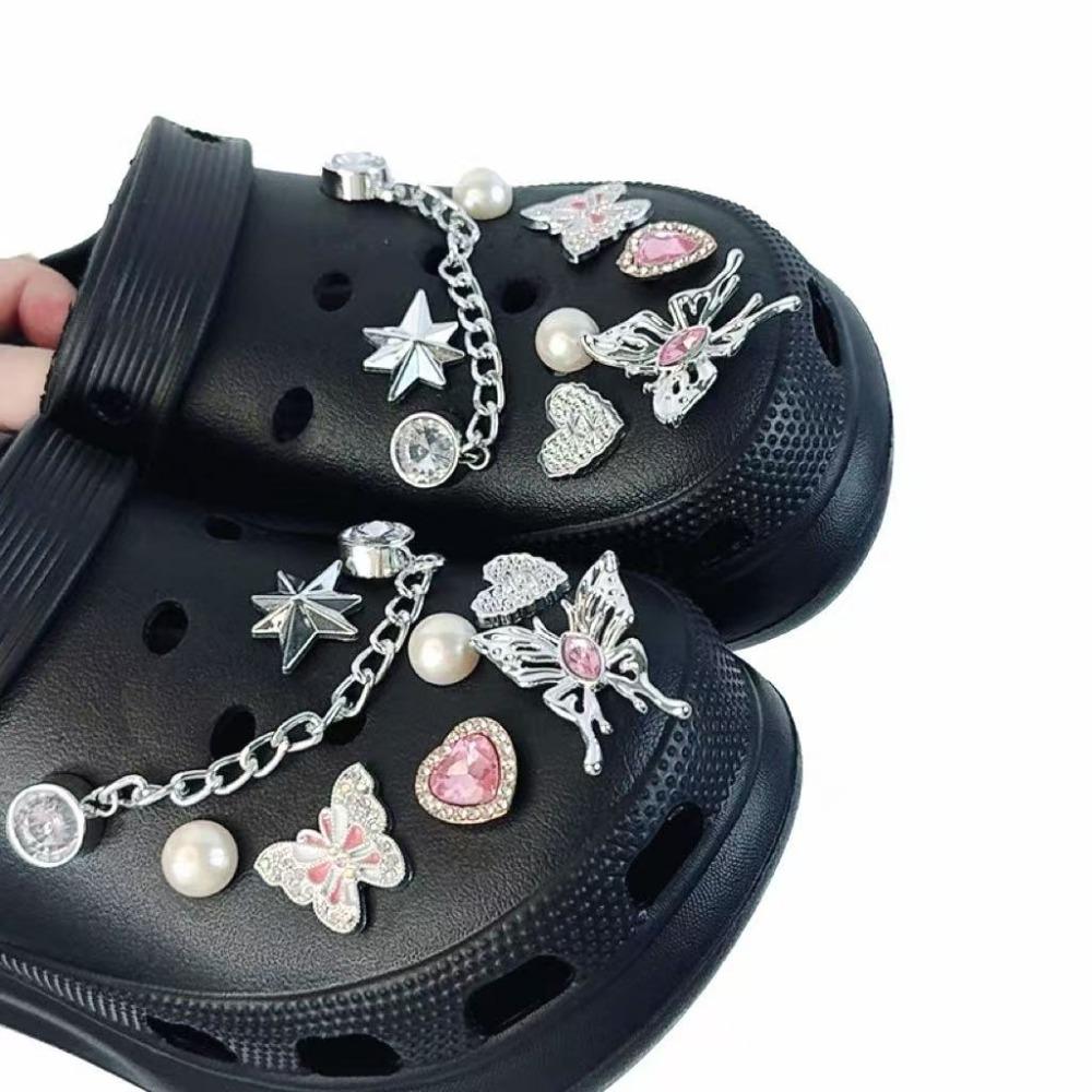 16PCS Shoe Charms Set Silver Butterfly Pink Diamond Heart-shaped Chain Shoe Decora Buckle for Sandals Clogs DIY Accessories Gift