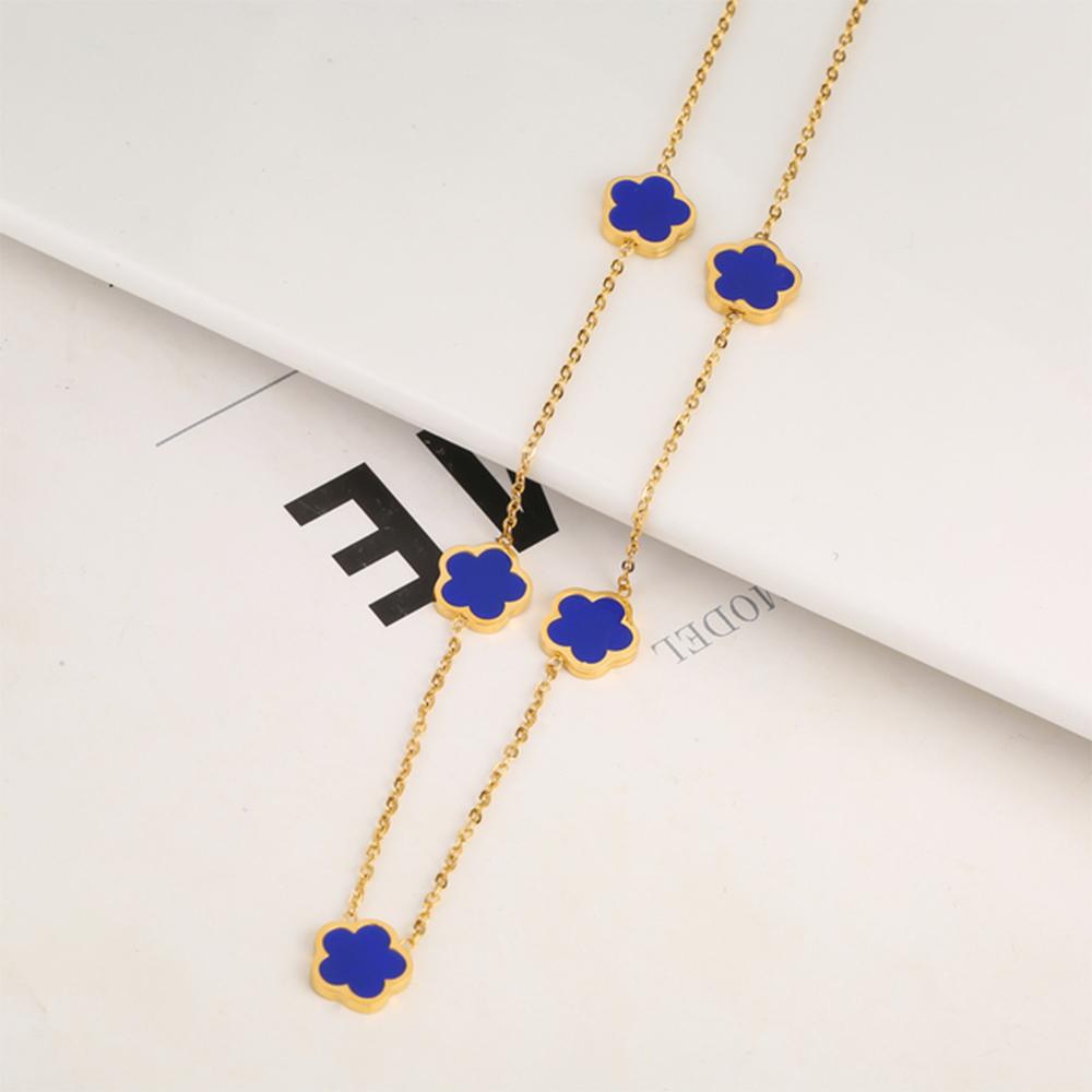 2023 New Stainless Steel Five-Leaf Flower Necklace Simple Fashion Pentagram Necklace Charming For Woman Party Zircon Daily Wear