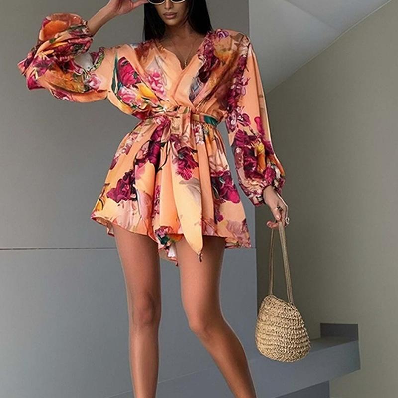 Spring new, European and American women's clothing, fashionable and elegant vacation v-neck printed lace-up dress