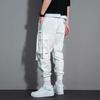 Herren Cargohose mit Riemendekor, mehrere Taschen, lockere elastische Taille, Knöchelriemen, farblich passende Hip-Hop-Streetwear, Arbeits- und Outdoorhose