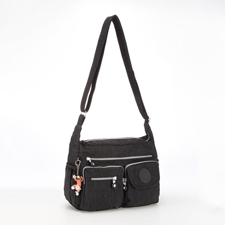 Trendy Women's Korean-Style Water-Repellent Medium Shoulder Messenger Bag