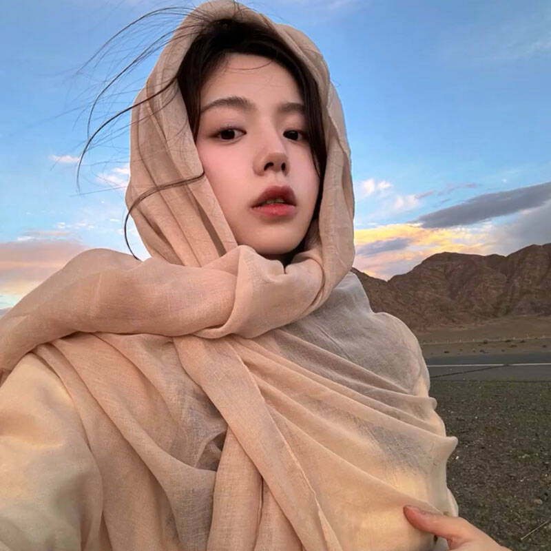 Scarf oversized sunscreen silk scarf travel desert travel photo scarf cotton and linen ethnic style shawl female Xinjiang 180 абрикосовый