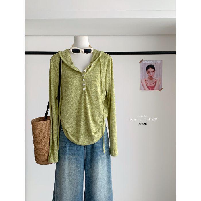 Korean-Style V-Neck Hooded T-Shirt for Women - Casual Loose Fit, Half-Buttoned, Early Autumn Top