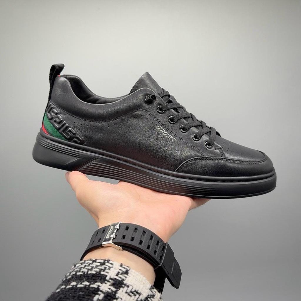 Men's Genuine Cowhide Casual Skate Shoes - Versatile, Lightweight, Breathable White Leather for Autumn Trend.