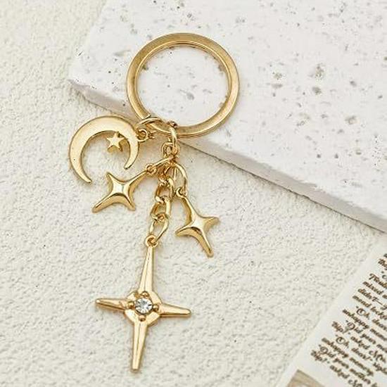 Creative Four-Pointed Star Pendant Keychain with Alloy Star and Moon for Phone or Bag Accessories
