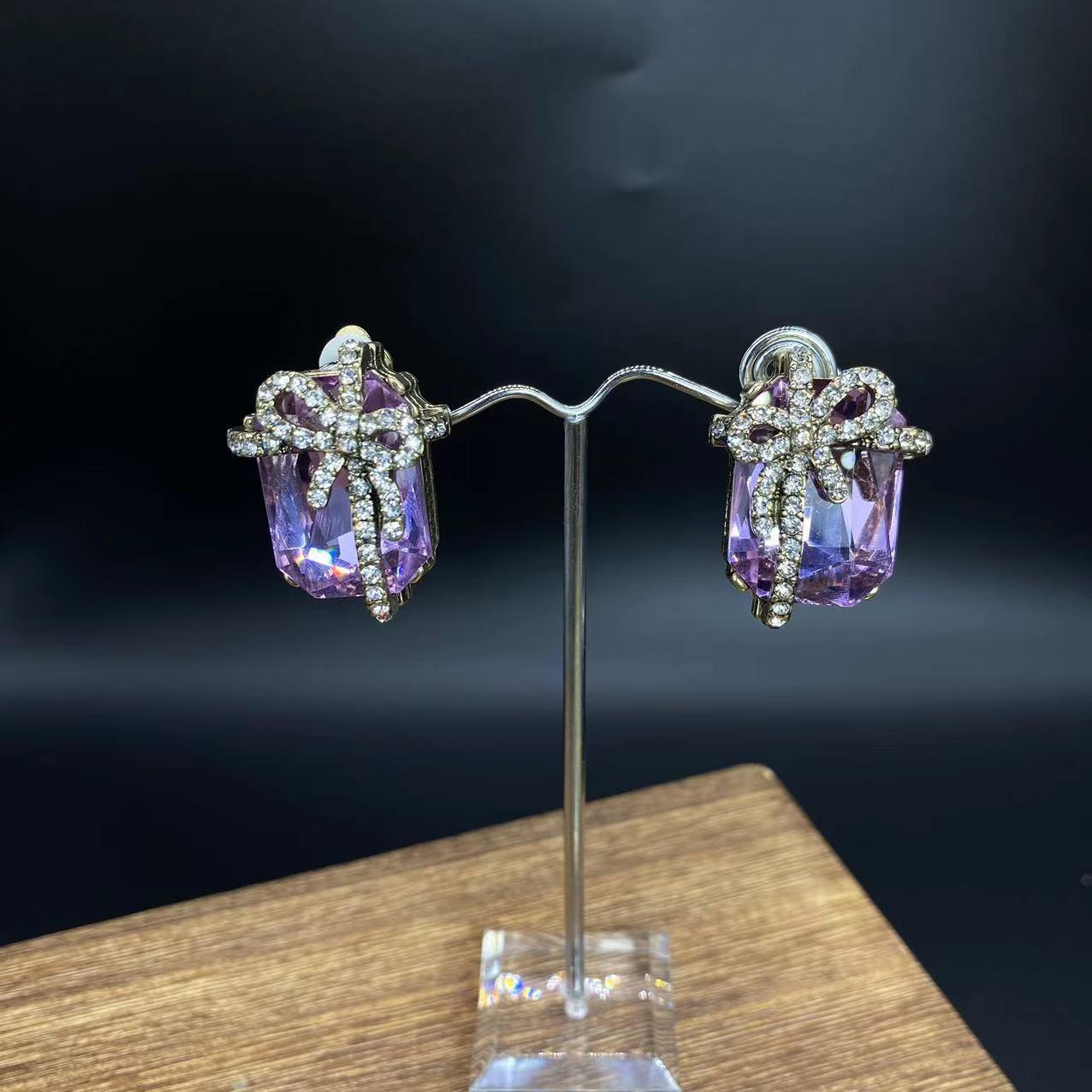 Средневековый Винтажный Ретро Темперамент Дворцовый Стиль Мечтательный Фиолетовый Квадратный Инкрустированный Бант Ушной Зажим