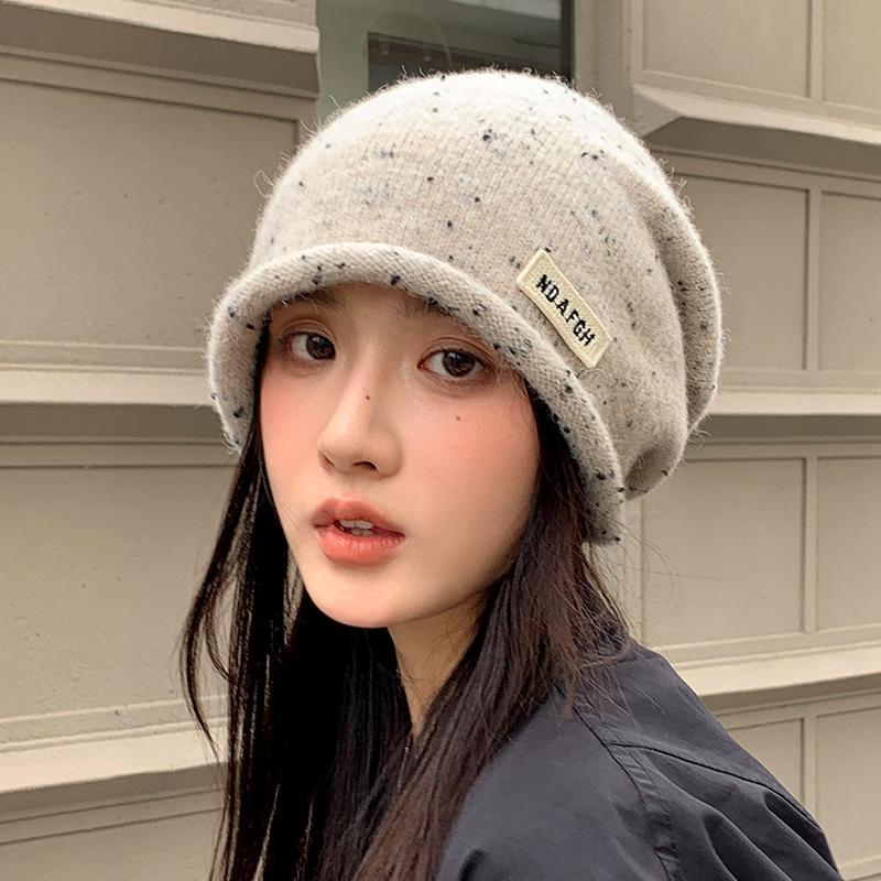 Autumn and winter pile hats women's big head circumference shows the face small headgear versatile warm ear protection knitted hat