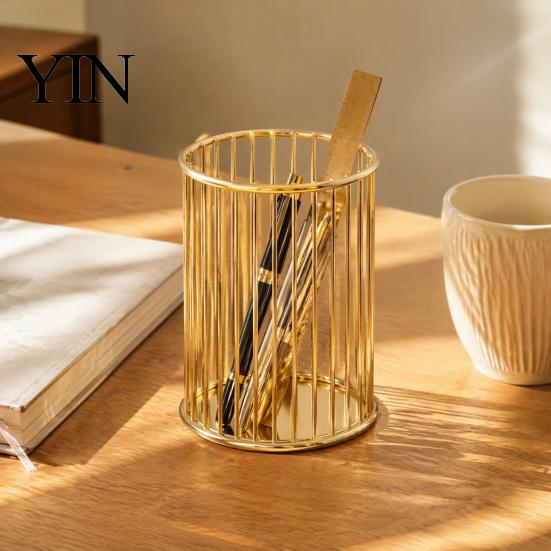 Office Supplies Storage Organizer Pen Holder/Storage Basket, Hollow Grid Iron Tube, Minimalist Metal Wire Basket Durable Pencil for Stationery