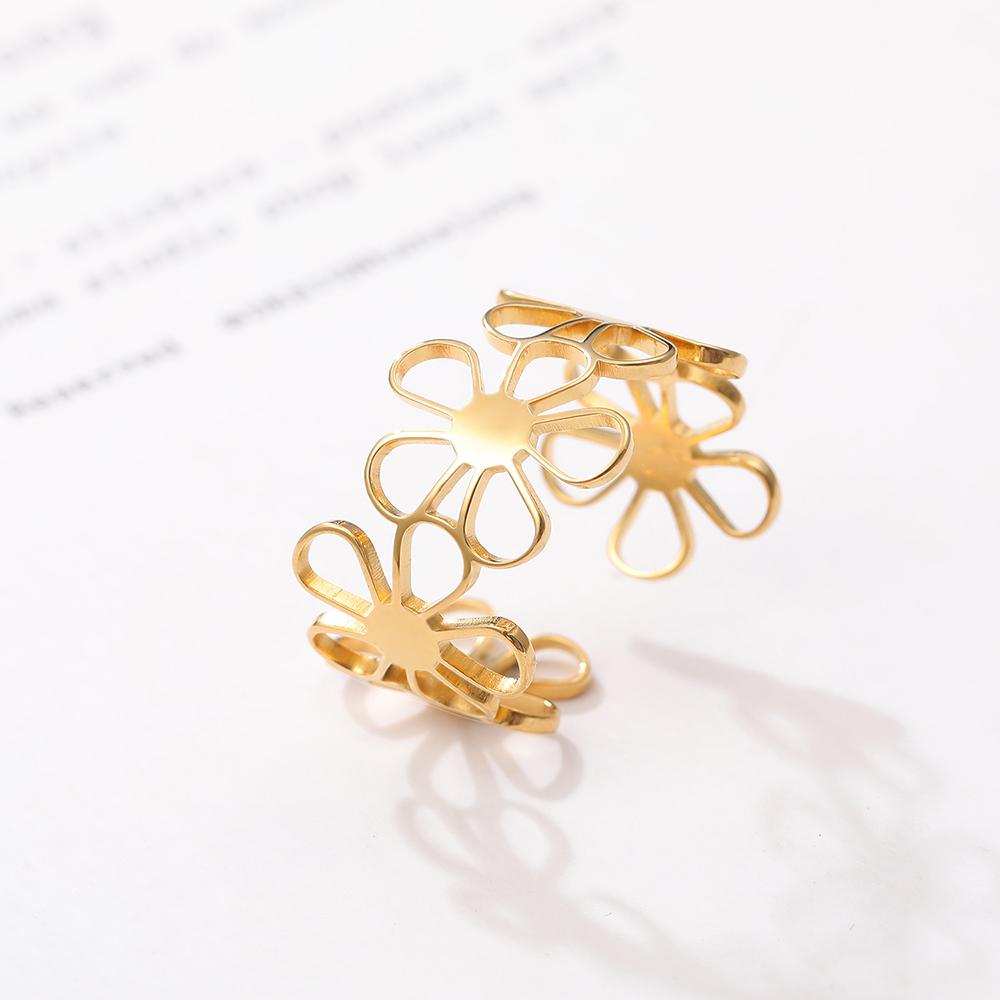 Stainless Steel Ring Vintage Daisies Flowers Open Fashion Ladies Couple Adjustable Rings For Women Zircon Aesthetic Girls Gifts