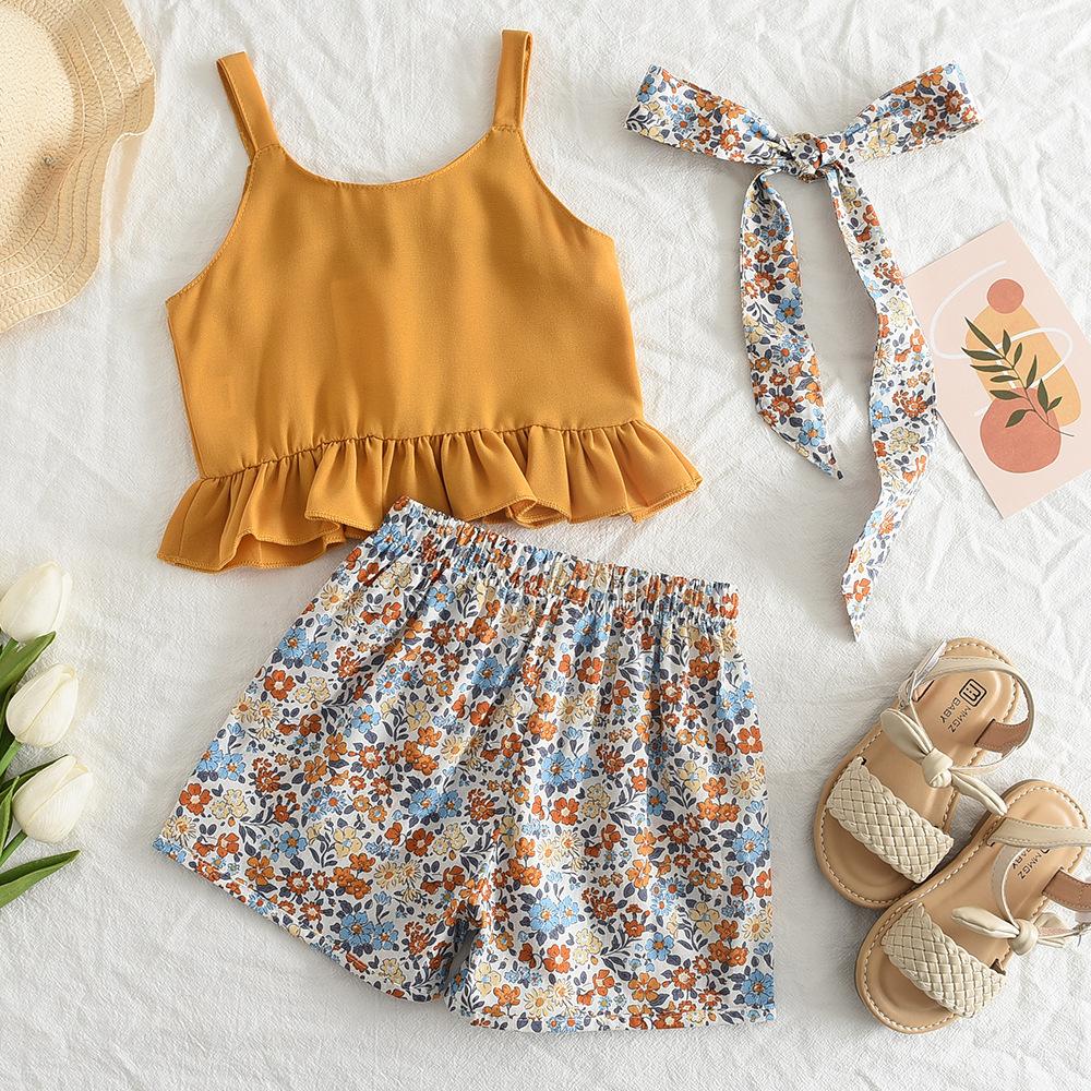 Children's Yellow Suspender Two-piece Summer Girls' Suspender Tops Floral Shorts Children's Summer Clothes