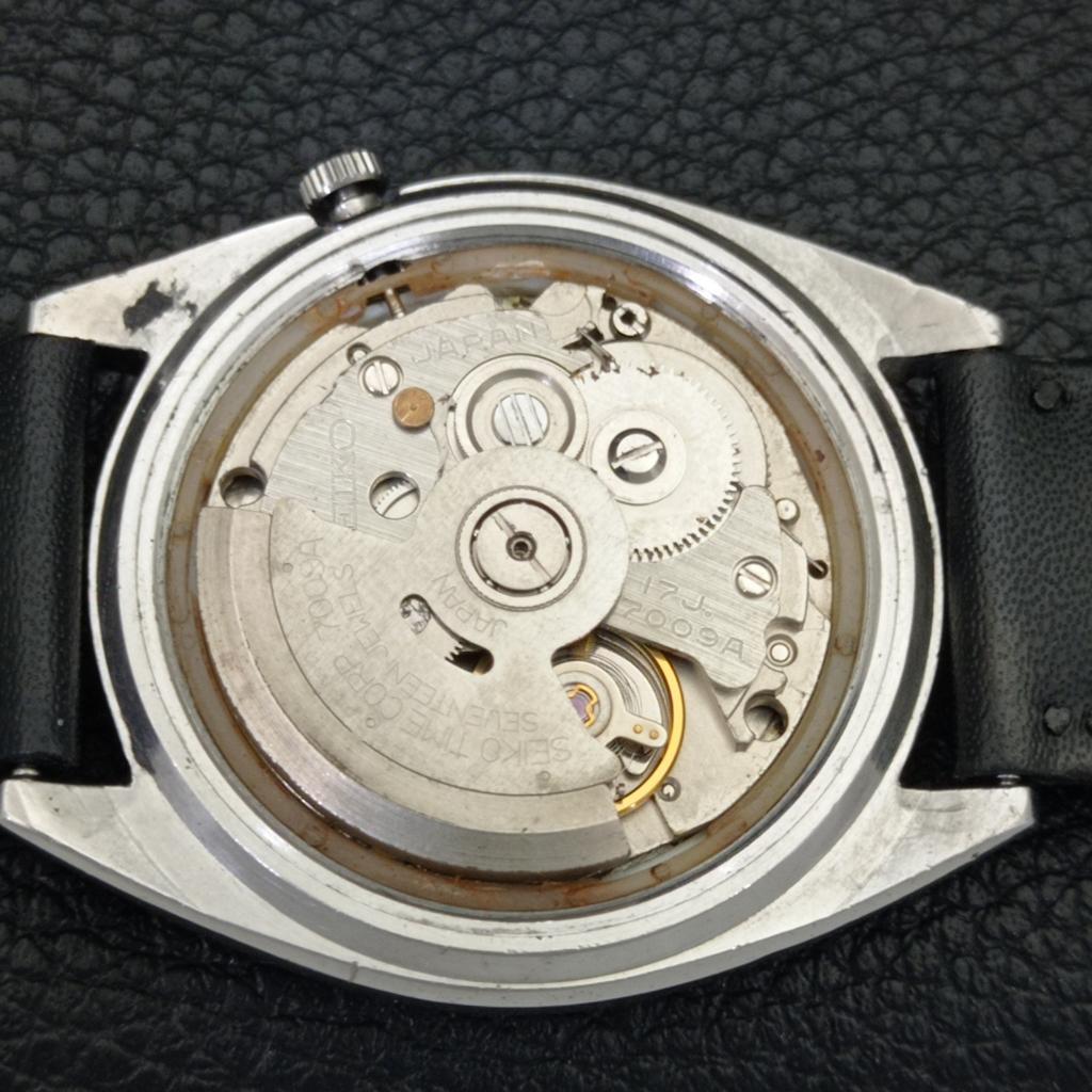 VINTAGE SEIKO 5 AUTOMATIC 7009A JAPAN MENS ARABIC WHITE DIAL WATCH A702676-1 R209-a702676