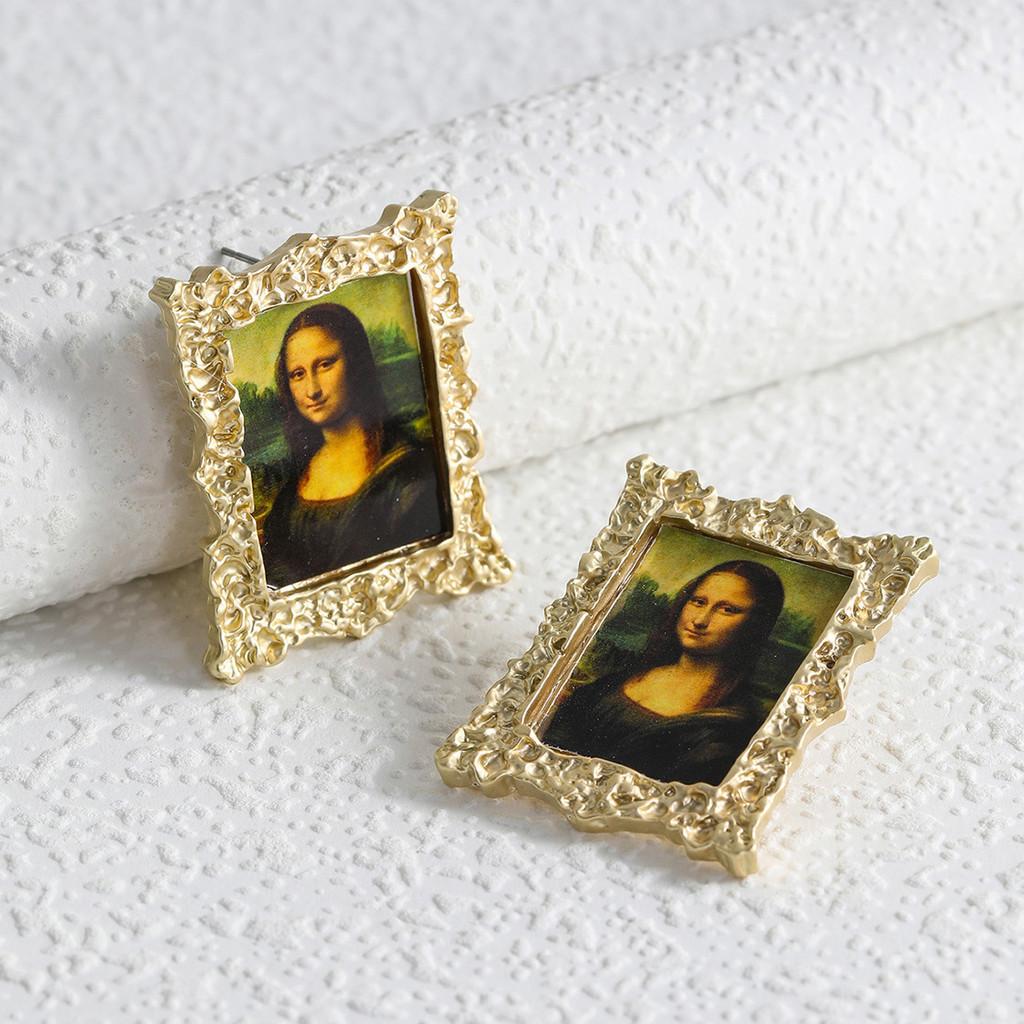 Artistic Portrait Mona Lisa Earrings Geometric Design For Women Fashionable