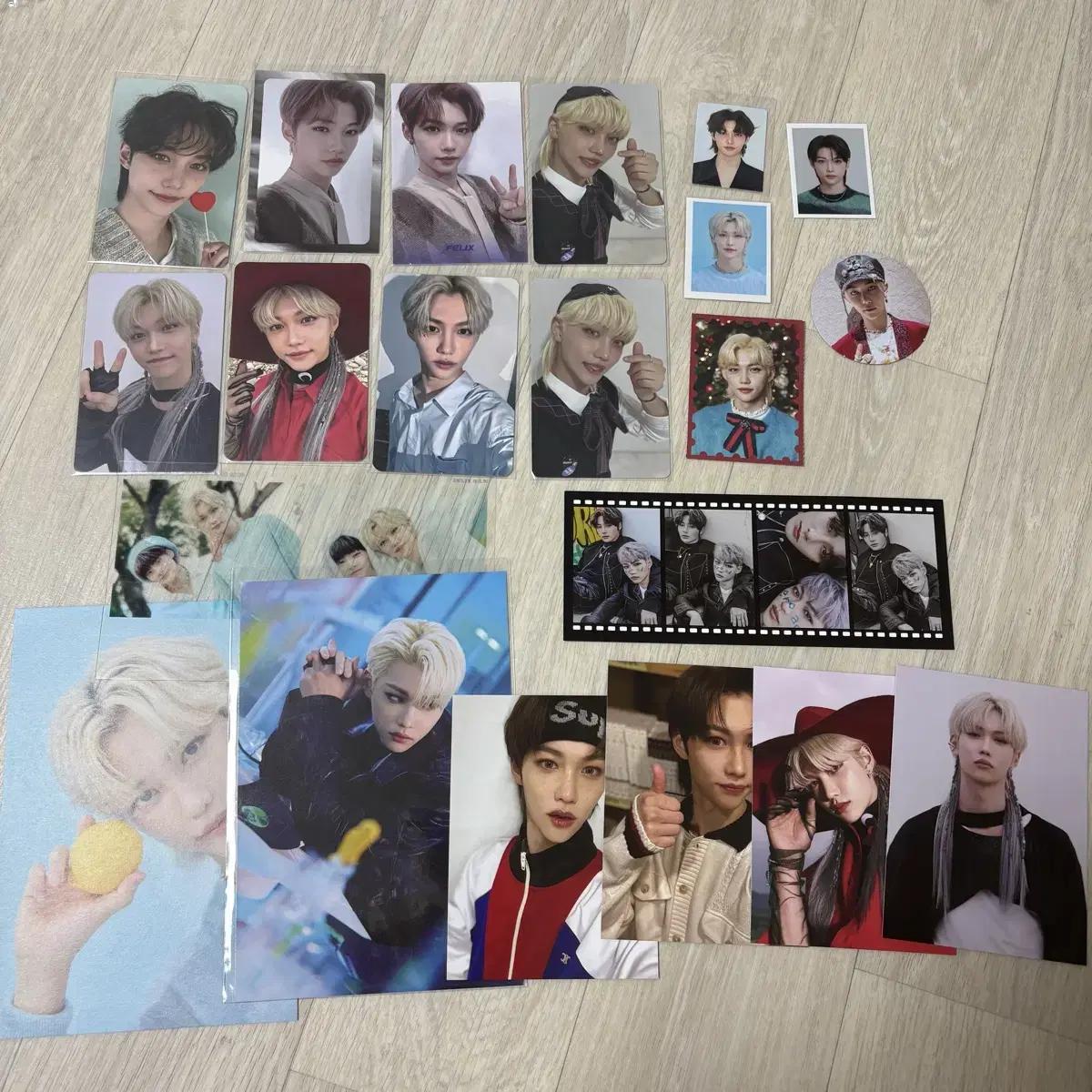 

Straykids Felix Poca Certification Postcard Batch