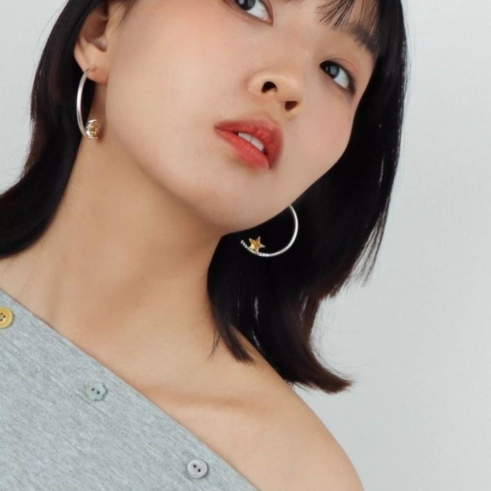 1 pair Hypoallergenic Nickel-Free Star C-Hoop Earrings Lightweight Wear High-Polished Finish Celestial Open Hoops
