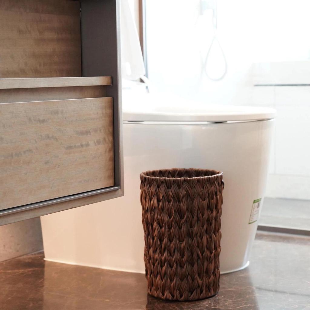 Handmade Plastic Rattan Woven Trash Can: Bedroom Waste, Toy Storage, and Bathroom Tissue Basket.