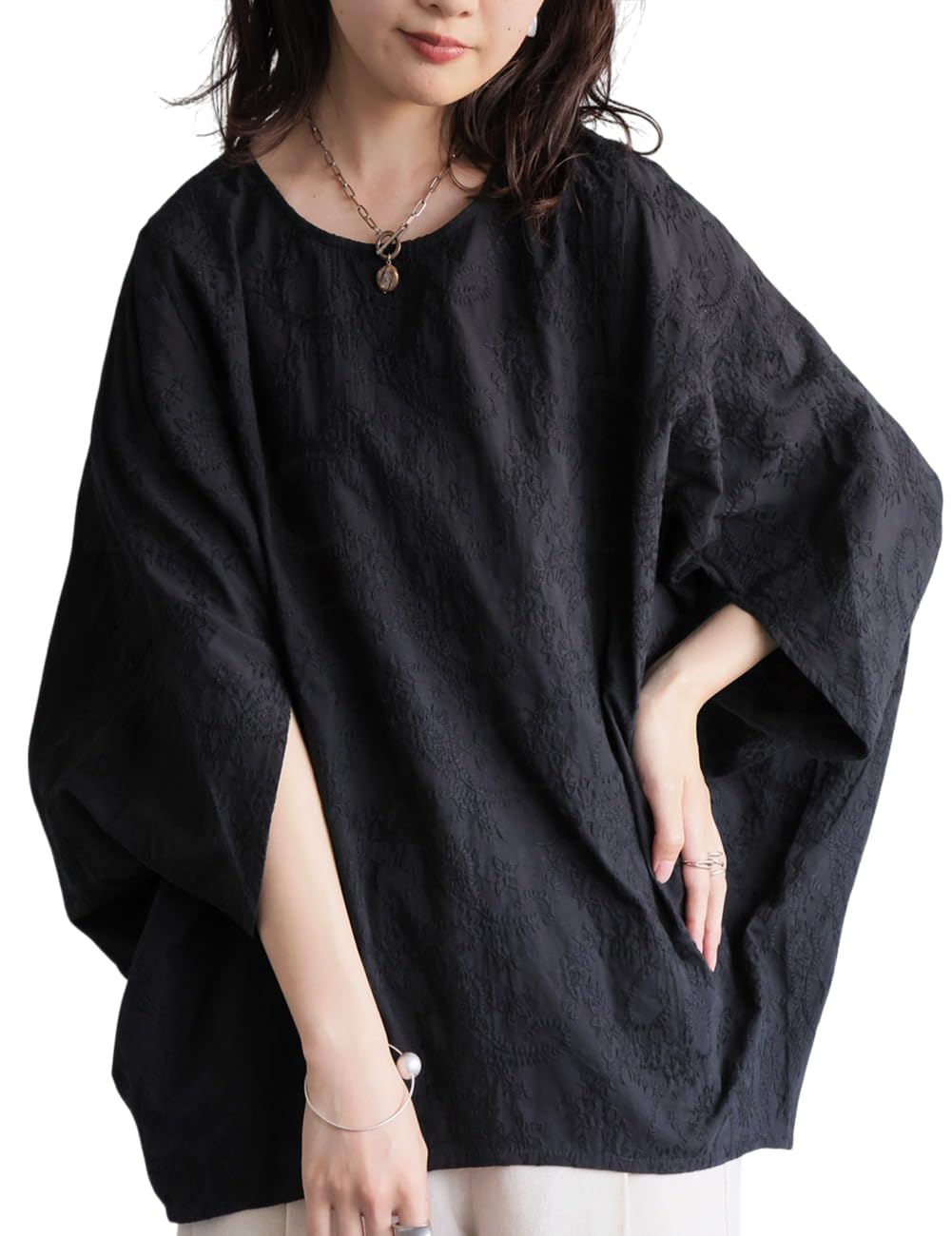 

Antiqua Paisley Embroidered Dolman One Size Black Top, Women s, Cotton, PY-00815, 05,