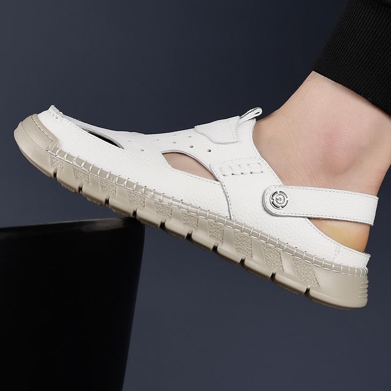 Fashion Fashion Casual Hallow Leather Shoes for Men Summer New Designer Breathable Sandals Male  Solid Color Driving Shoes Man