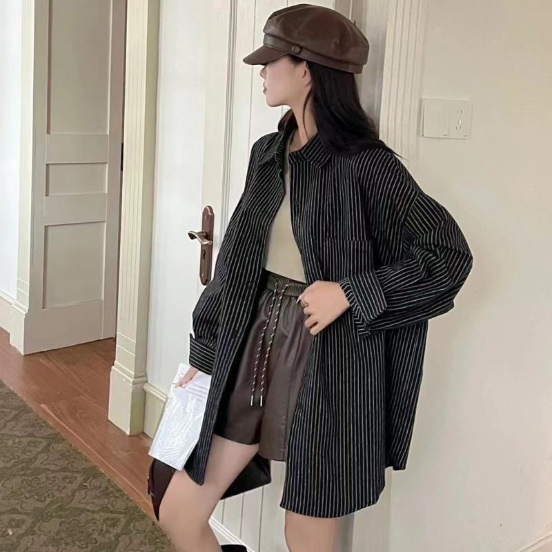 

Корейская версия Chin Fashion с длинными рукавами в полоску, весенняя новая повседневная свободная куртка для женщин M чёрный