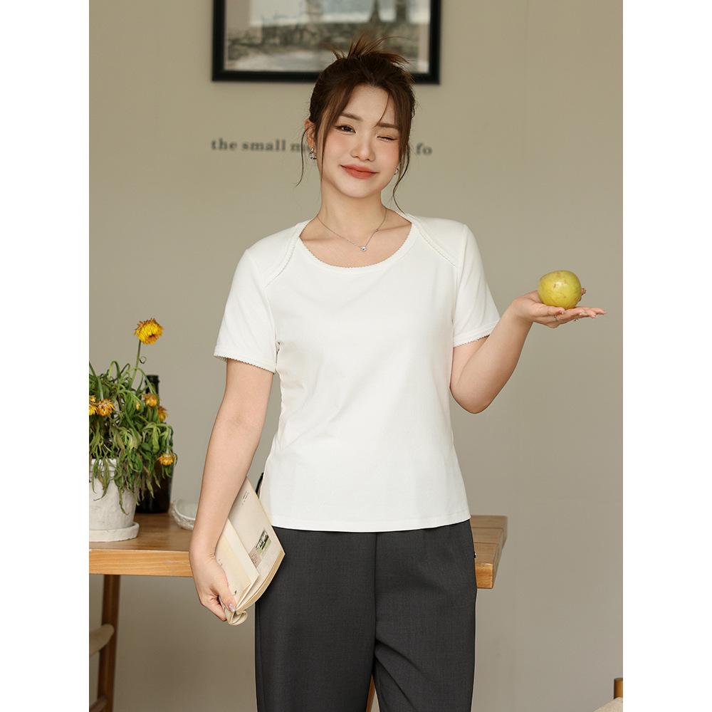Women's Plus Size Lace Round Neck Two-Piece Look T-Shirt - Short Sleeve, Loose Fit 