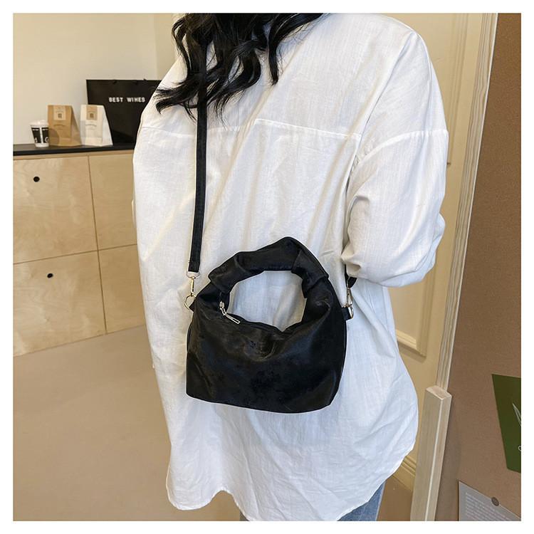 2024 New Pure Color Pleated Handbag Street Fashion Casual Shoulder Crossbody Bag