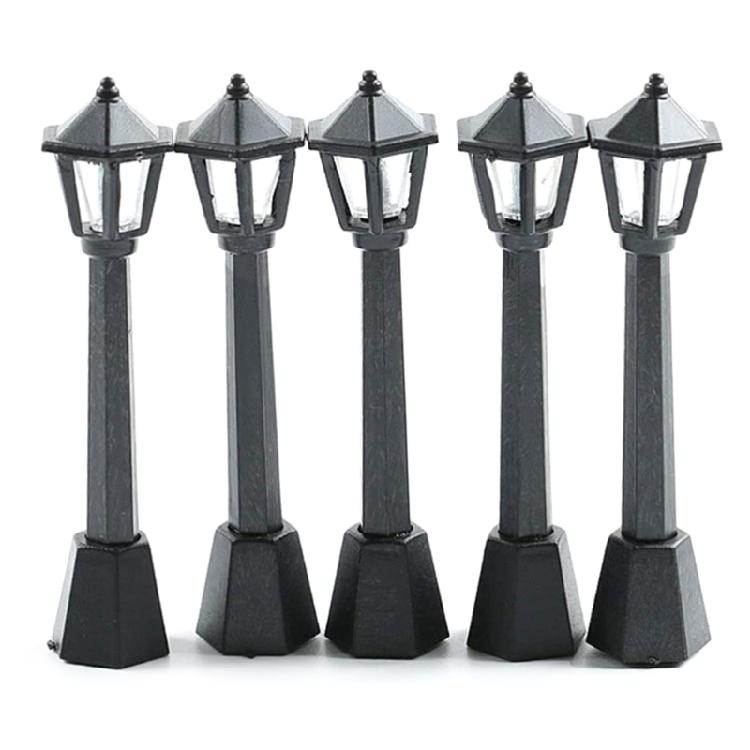Model Railway Train Lamp 4pcs Post Lights for Doll House Fairy Garden Ornaments