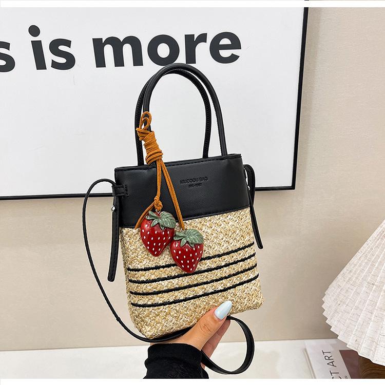 

2025 новая плетеная соломенная сумка летняя кроссбоди на плечо подмышку модная универсальная высококачественная текстура сумка для мобильного телефона