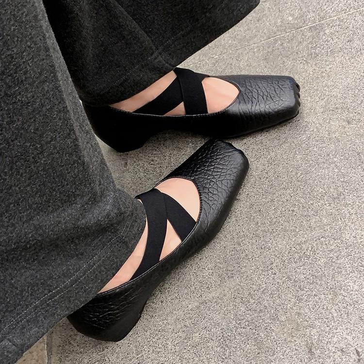 Chao Soft Sheepskin~ Inner Height Increase 5cm Elephant Pattern Light Mouth Single Shoes Retro Cold Ballet Shoes Female Mary Jane