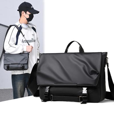 Men's Large Capacity Shoulder Bag Water-Repellent Crossbody Bag