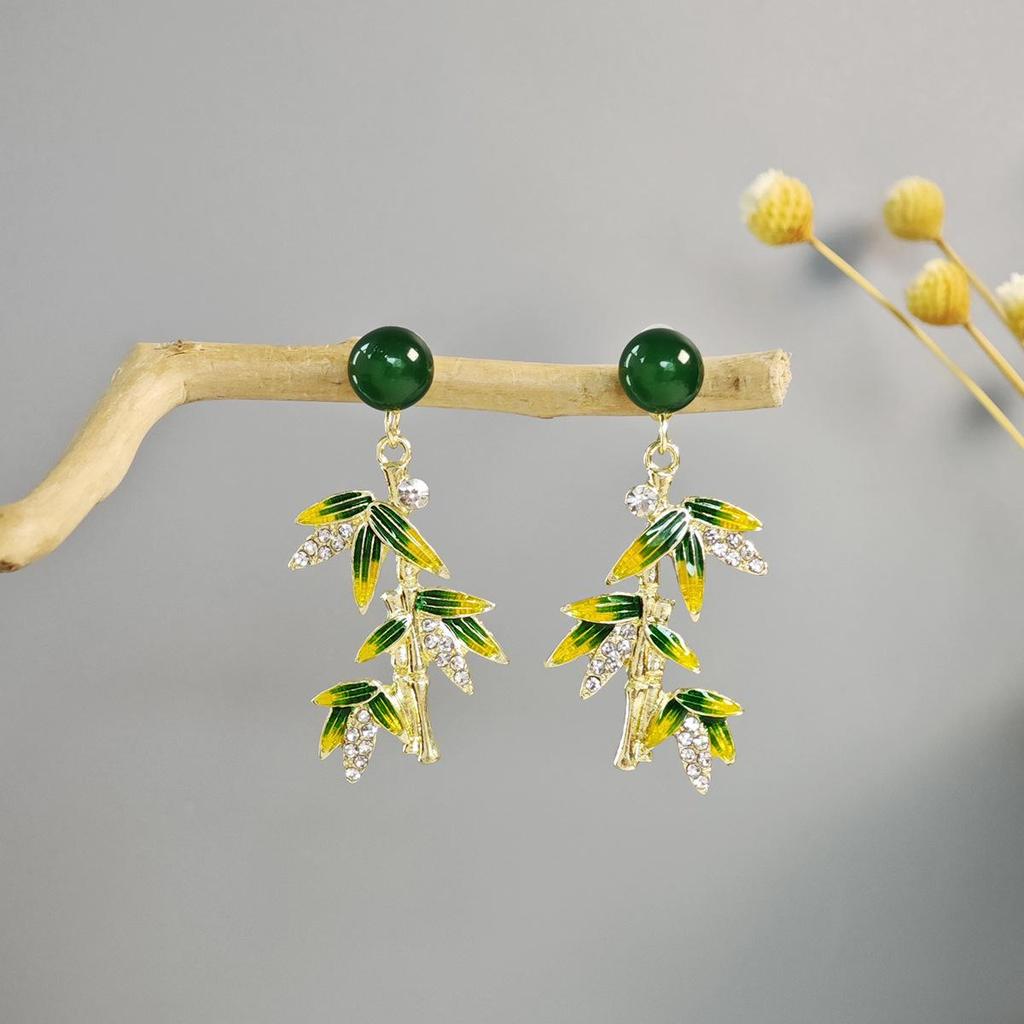 Ancient Chinese Style Beaded Tassel Earrings with Flower Fan and Bowknot
