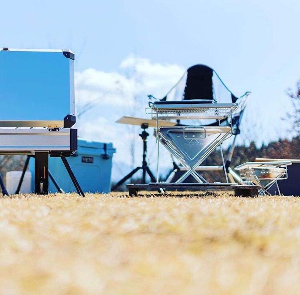 CAMPING MOON XS Suport pentru foc de tabără Pachet de depozitare cu plasă de pat cu cărbune Set complet pentru 4 persoane X-MINI-Pro.