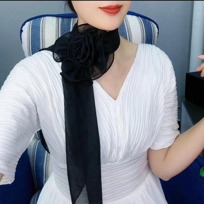 

1PC Clothing Temperament Accessories Outfit Rose Adorn Elegant Eye-catching Multi-purpose Fashion Long Silk Scarf