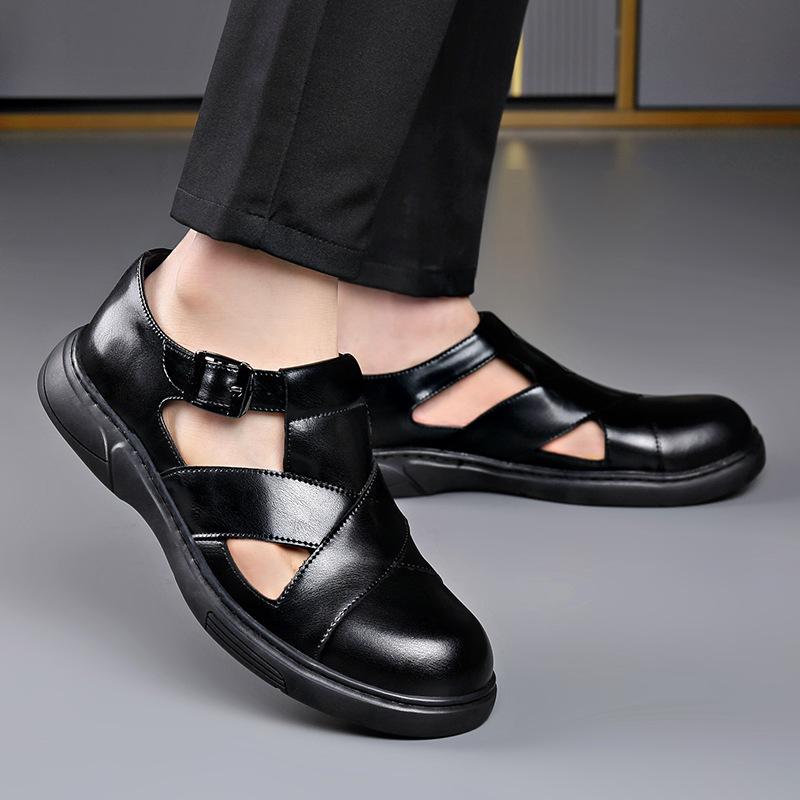 2025 Summer Hallow New Leather Sandals for Men Black Buckle Designer Platform Sandals Male Casual Driving Shoes Man