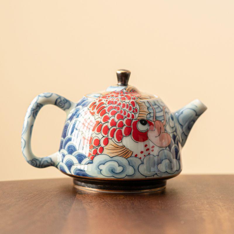 Chinese Underglaze Color Ceramic Teapot Tea Gift Customized Tea Infuser