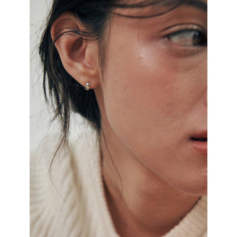 [925 Silver] Deux.Silver.208 / Bun Earring (Silver)