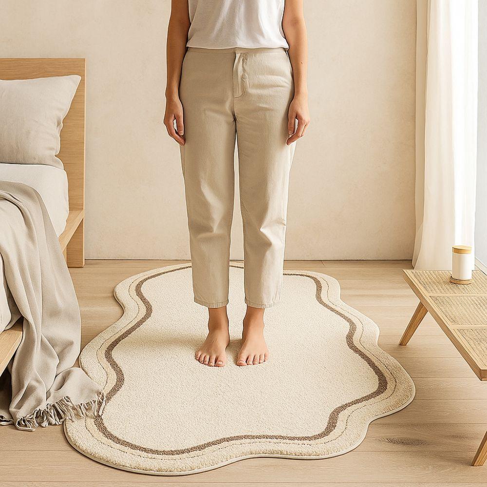 Cream Style Irregular Carpet Soft Bedside Carpet Coffee Table Pad Bedroom Rug  Household