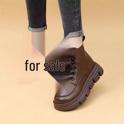 Women's Black Genuine Leather Fleece-Lined Martin Boots - British Style, Thick Sole, Height-Increasing Ankle Boots for Autumn/Winter 2025