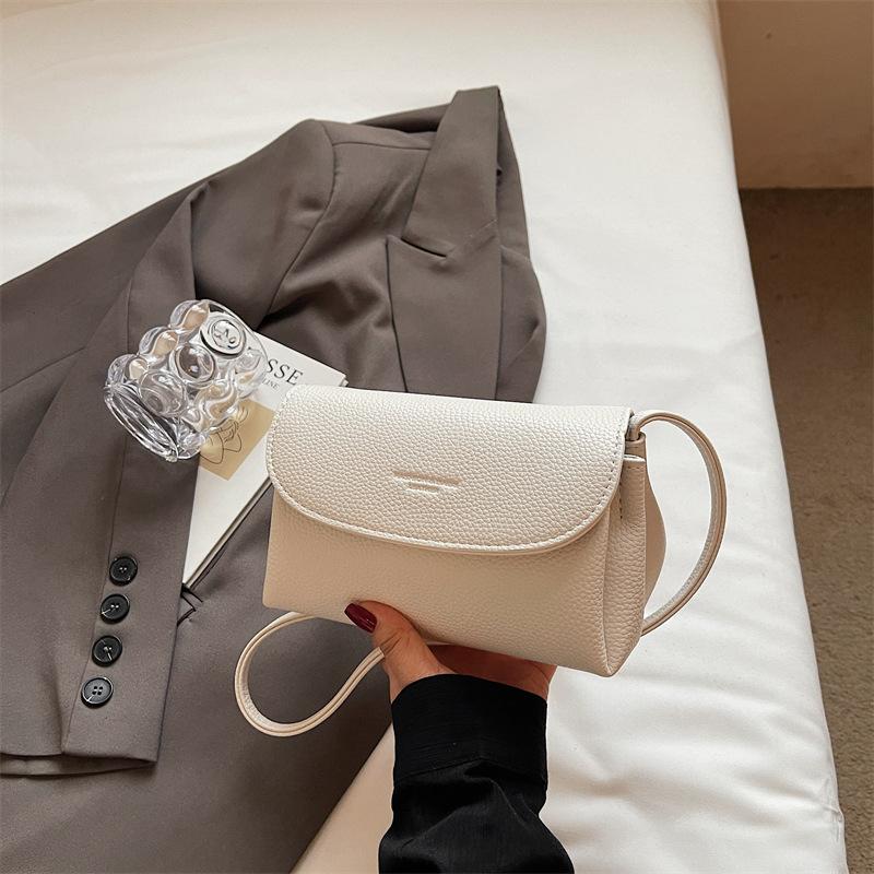 

Fashion foreign style armpit bag 2025 autumn new women s bag high value shoulder bag simple and fashionable niche messenger bag
