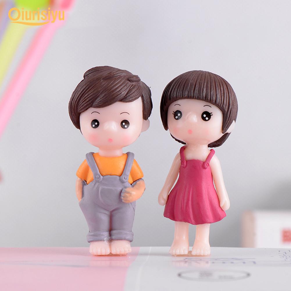 2Pcs/Set Resin Boy Girl Couple Model Figurine