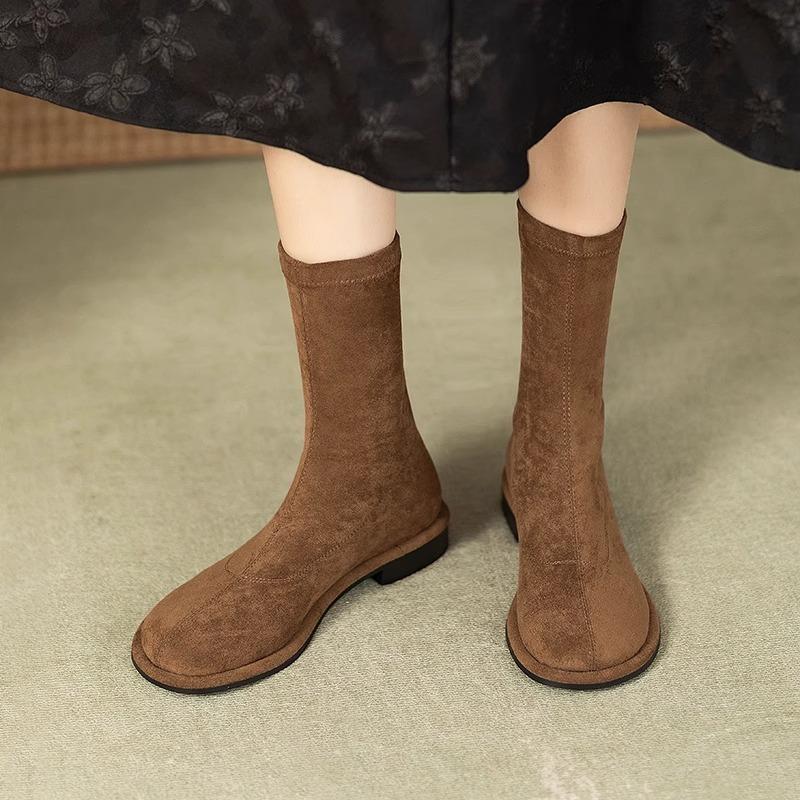 

2025 новая осенне-зимняя замшевая тонкая обувь с круглым носком, средней высоты голенища, на низком каблуке, эластичные тонкие ботинки, с круглым носком, на плоской подошве, с рукавом, короткие ботинки женские 35 хаки