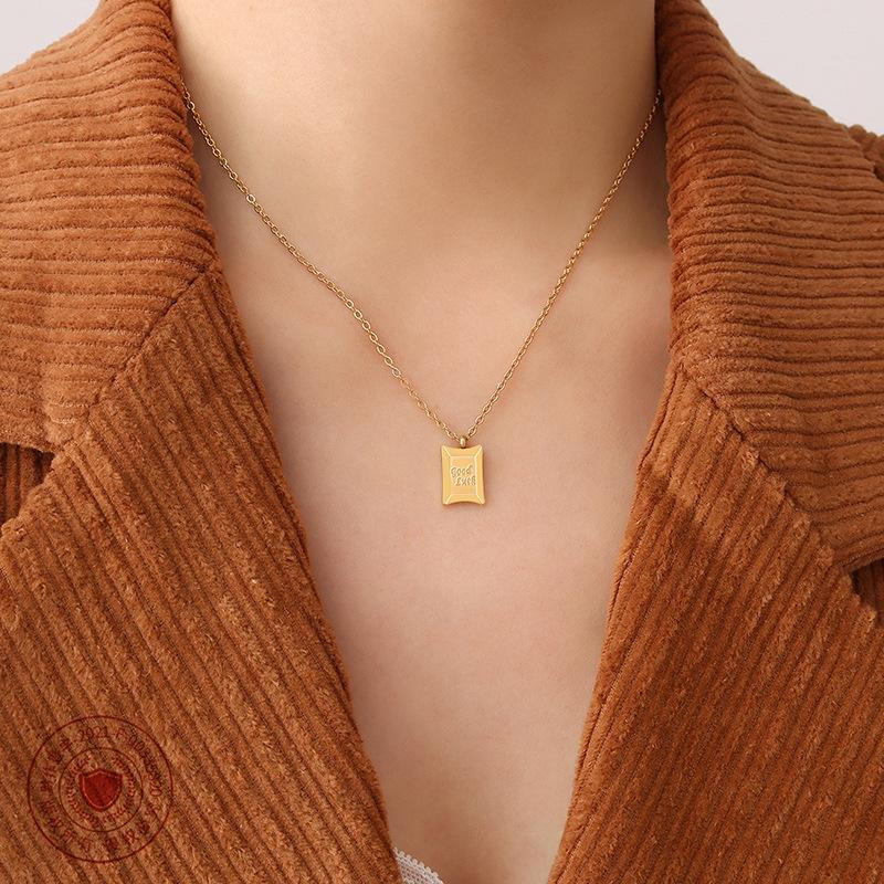 Fashion Commuting Versatile Trendy Oval Brand Square Brand Pendant Necklace Niche Design